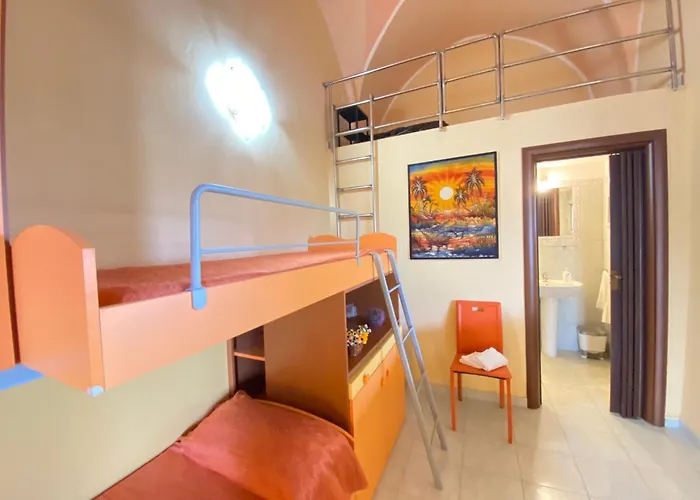 아파트 Parthenope